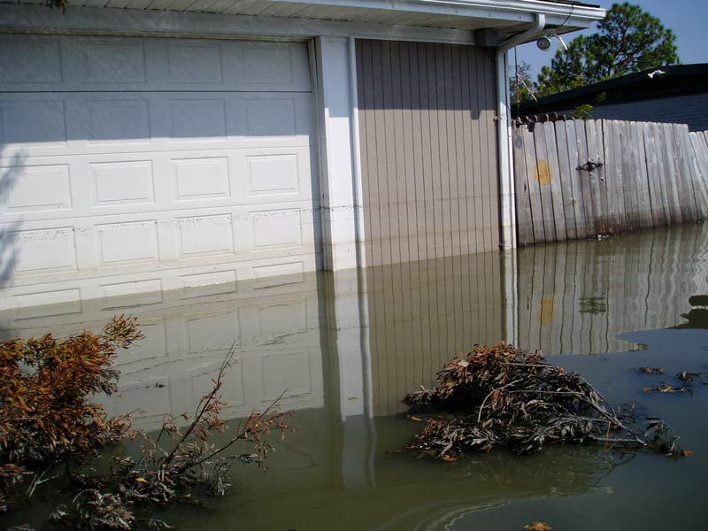 Garage in Lakeview